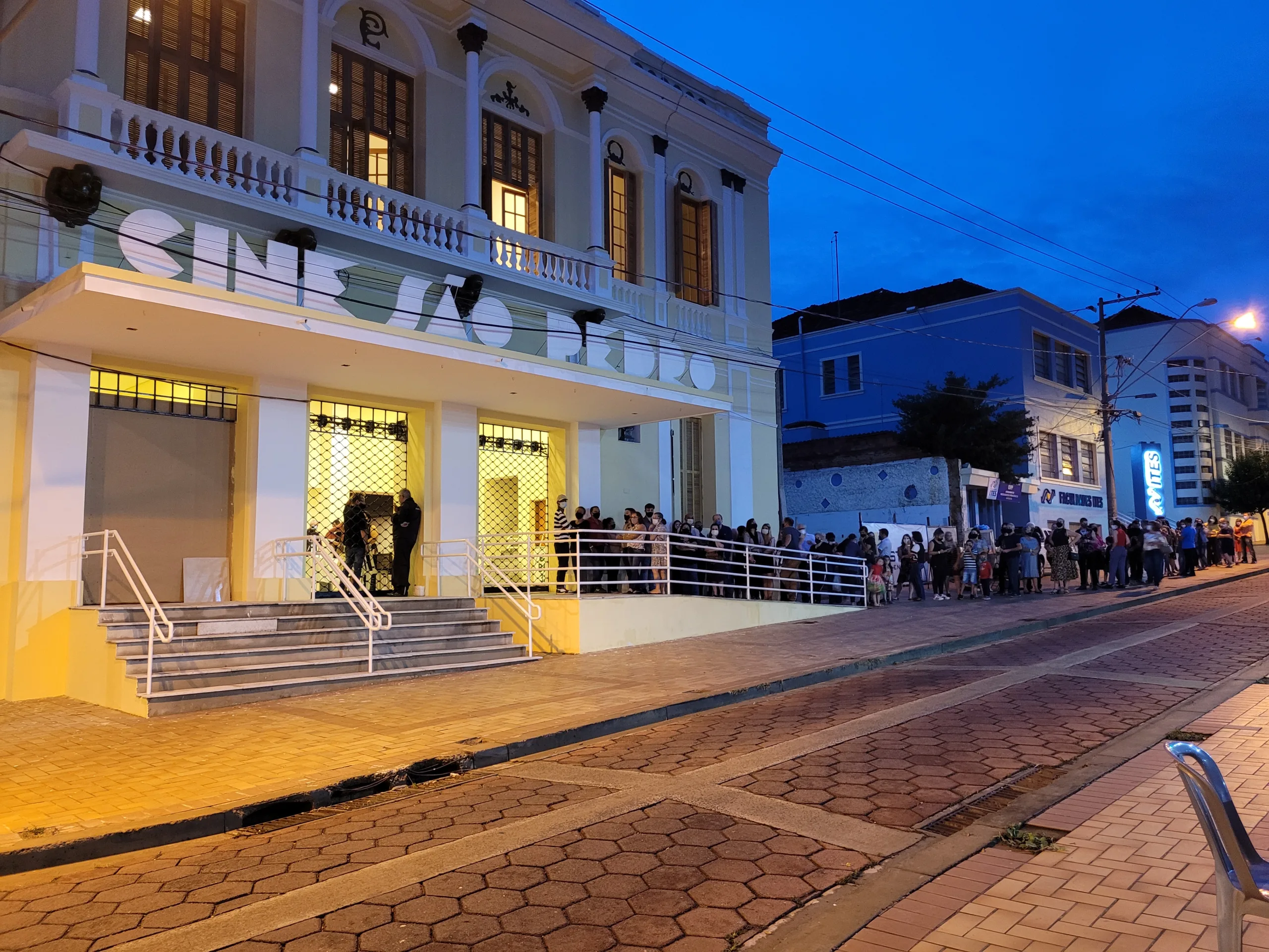 
  Já estão disponíveis os Ingressos para assistir São Paulo Companhia de Dança no Centro Cultural São Pedro