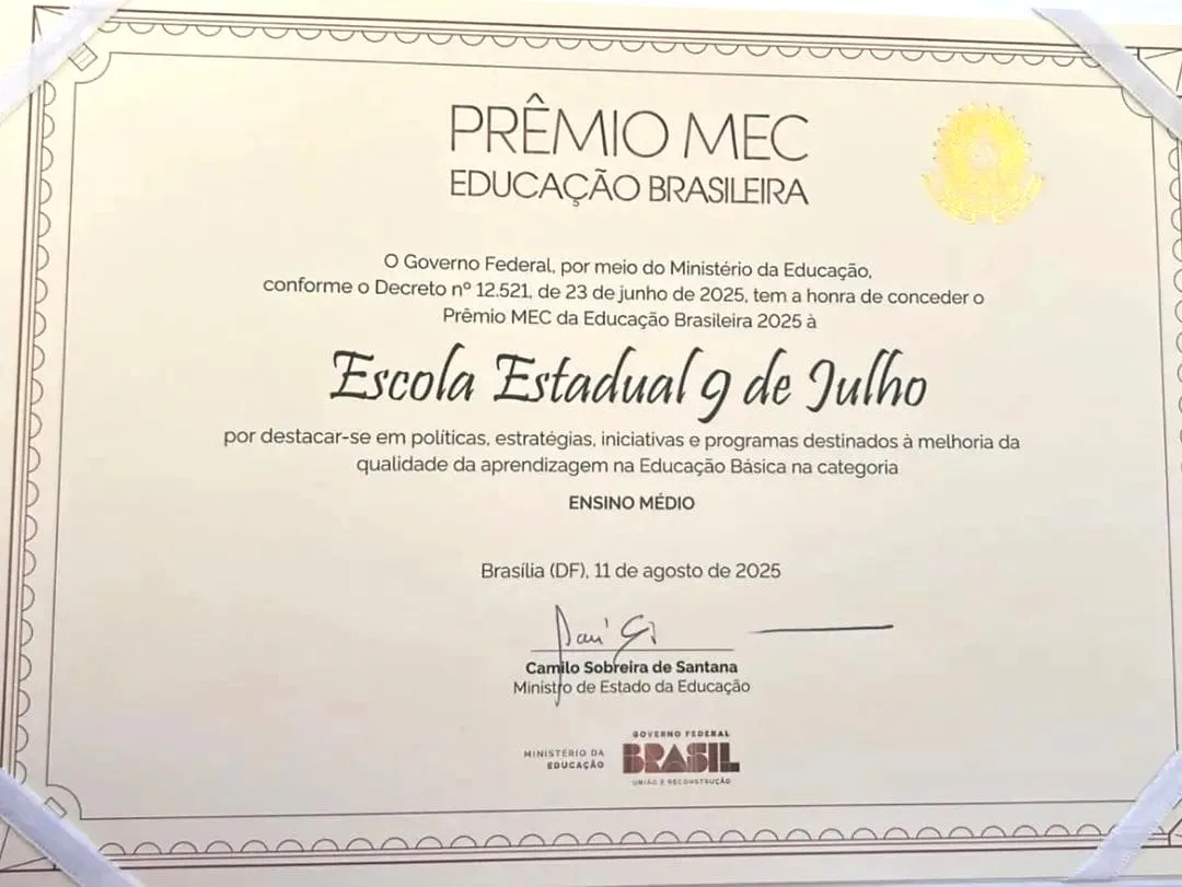
  No ano em que celebra 80 anos, a Escola 9 de Julho conquista prêmio nacional de educação