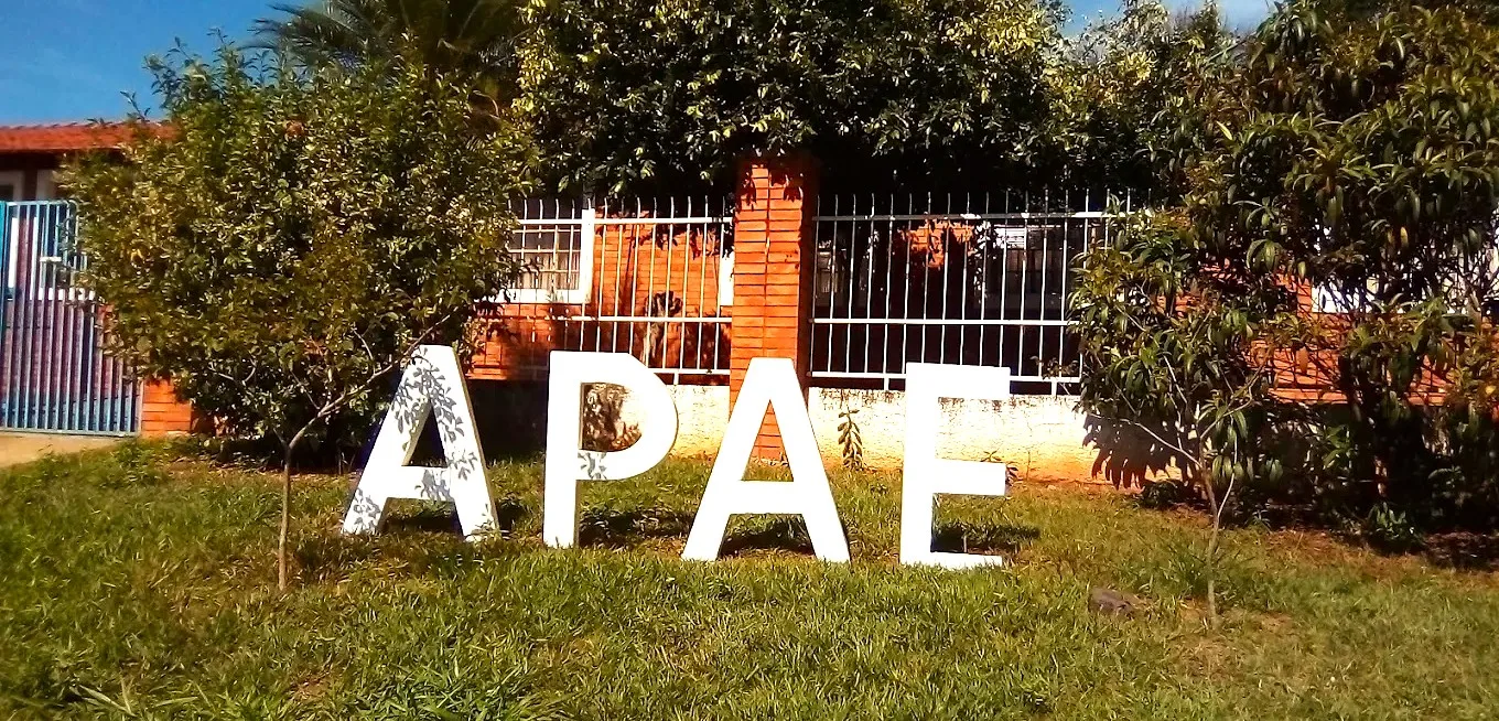 
  Prefeito Fúlvio firma convênio com a APAE e garante cuidado especial às crianças