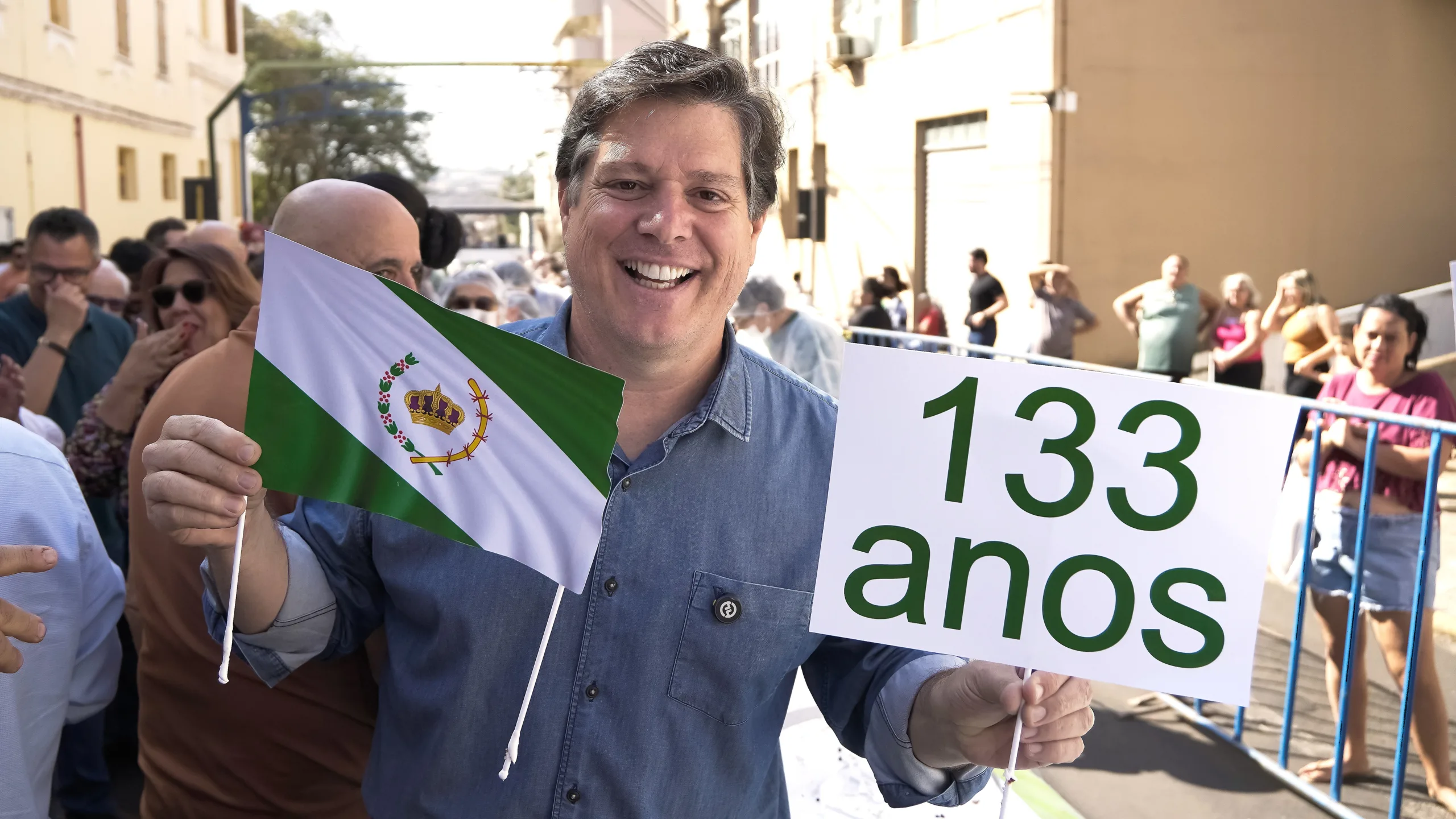 
  Deputado Baleia Rossi comemora 133 anos de Taquaritinga ao lado da população