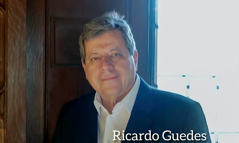 
  A OPÇÃO DA DEFESA NUCLEAR