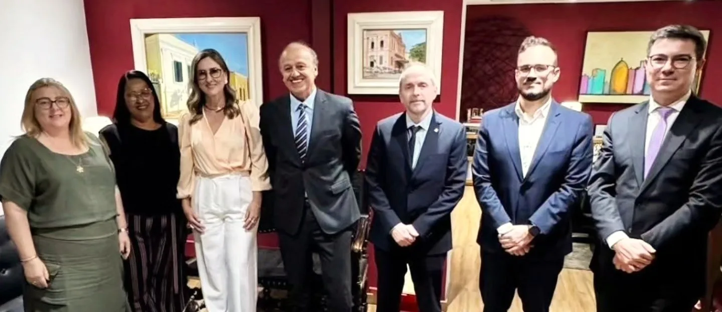 
  Mariana Mársico visita TCE-SP e recebe orientação de Dimas Ramalho para fortalecer o IPREMT
