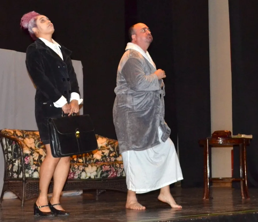 
  Cia. Atlântida de Teatro apresenta a comédia “Uma Vendedora de Recursos”