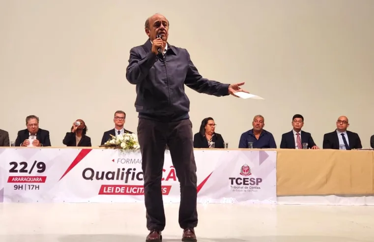 Dimas Ramalho reforça compromisso com gestão eficiente na abertura de curso sobre Lei de Licitações em Araraquara