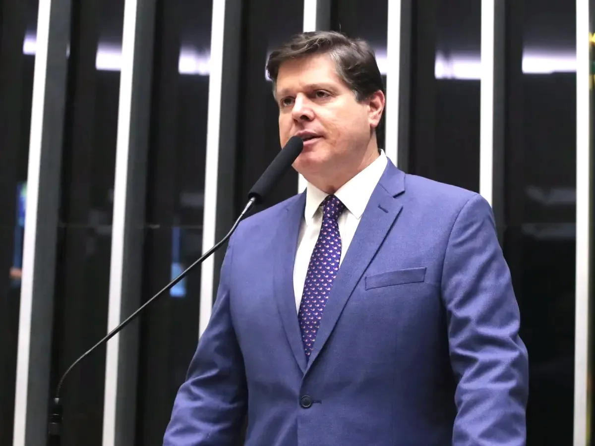 
  Baleia Rossi cobra ação federal contra apagões da ENEL em São Paulo