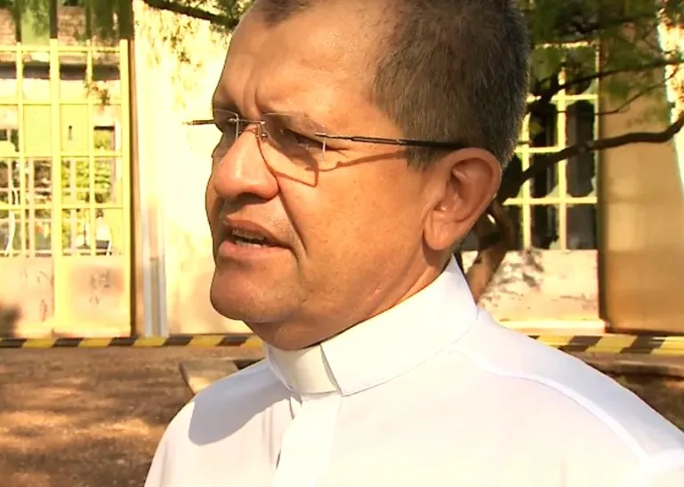 
  Novo pároco em Taquaritinga: Pe. José Antônio Donizeti Munhoz assume a Paróquia São Sebastião