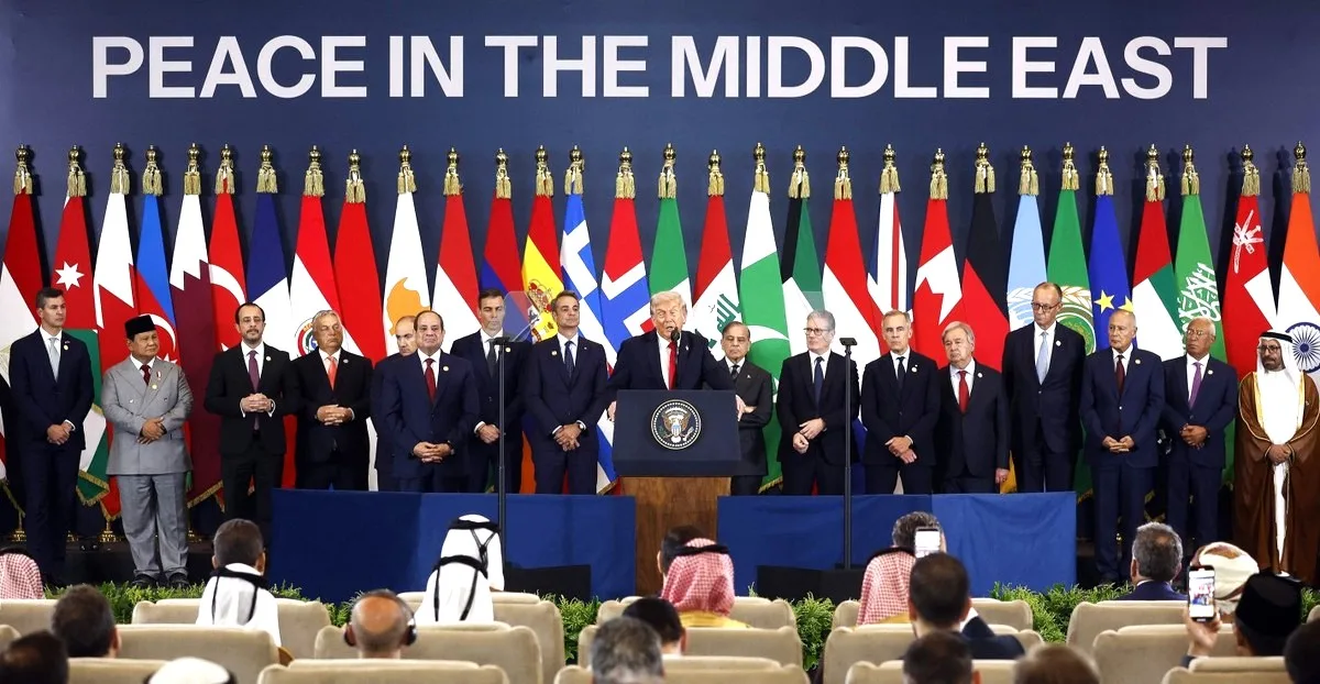 
  A PAX TRUMPISTA