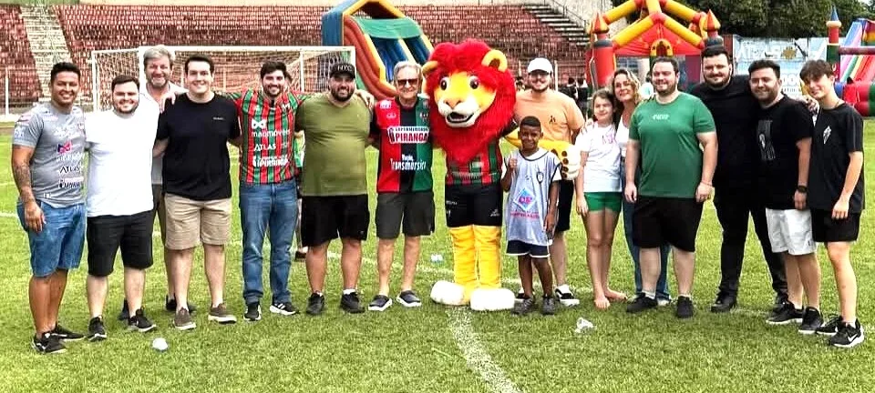 
  No coração do Taquarão, o espírito de Adail vive nas novas gerações em festa promovida pelo CAT