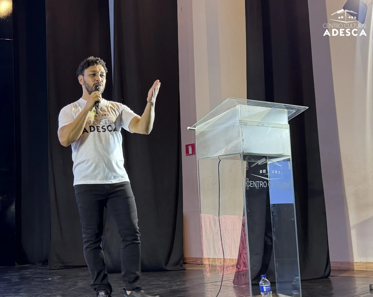 
  Centro Cultural ADESCA entrega certificados e celebra legado iniciado no “Quartel Legal”