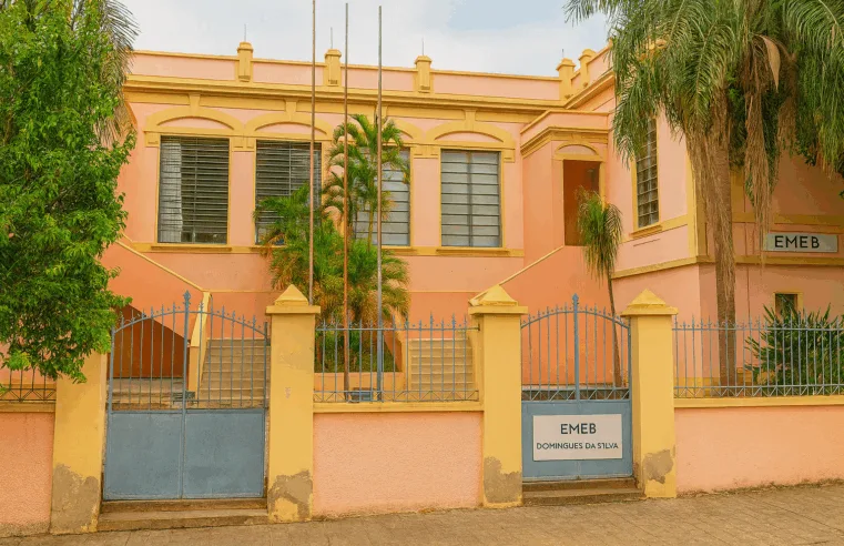 EMEB Domingues da Silva se destaca nacionalmente com Feira de Cultura Africana