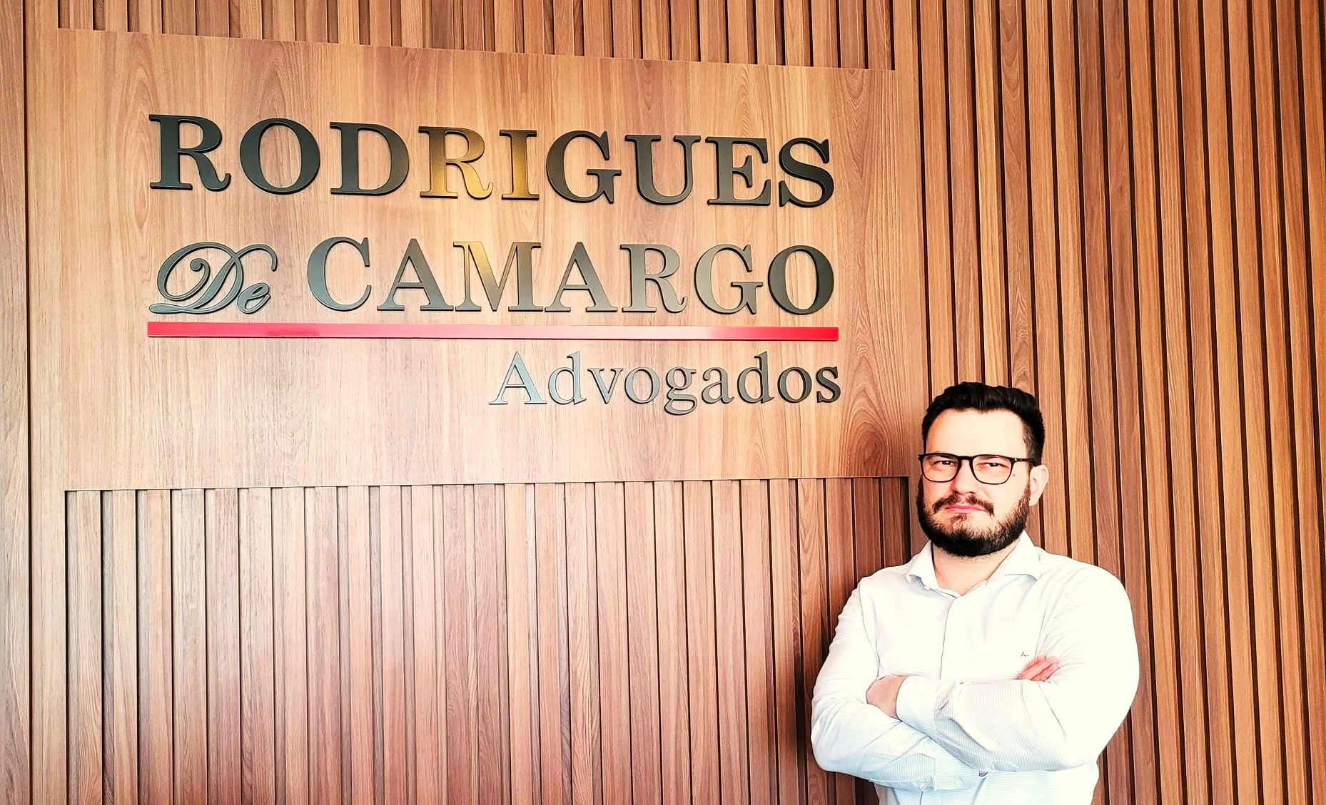 
  Dr. Renan Muriel Agrião: uma trajetória marcada por dedicação, conhecimento e paixão pelo Direito