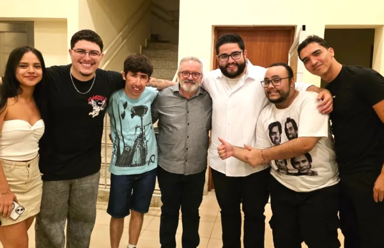 Cinema taquaritinguense brilha novamente com a reexibição de “Eles Existem”