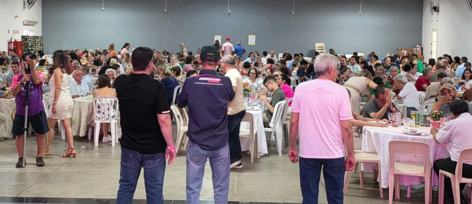 
  2º Costelão da AVCC lota salão do Lions e reúne a comunidade e autoridades em apoio ao combate ao câncer