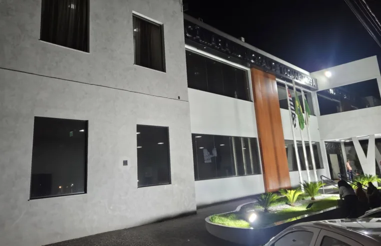 Câmara renova frota, moderniza auditório, adquire microfones e planeja adoção de energia solar para reduzir custos públicos