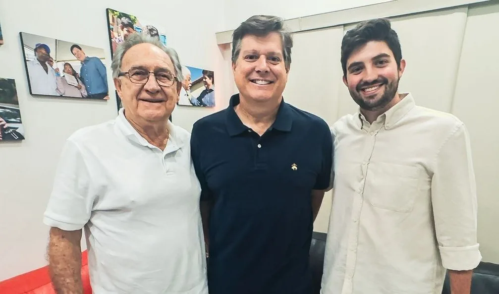 
  Tato e Nicholas Nunes apresentam demandas de Taquaritinga ao deputado federal Baleia Rossi