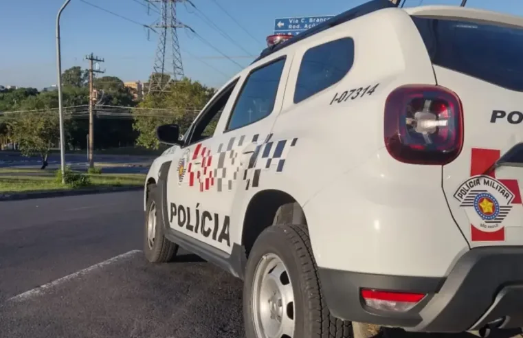 PM flagra dupla com armas ilegais e interrompe caça na zona rural de Taquaritinga