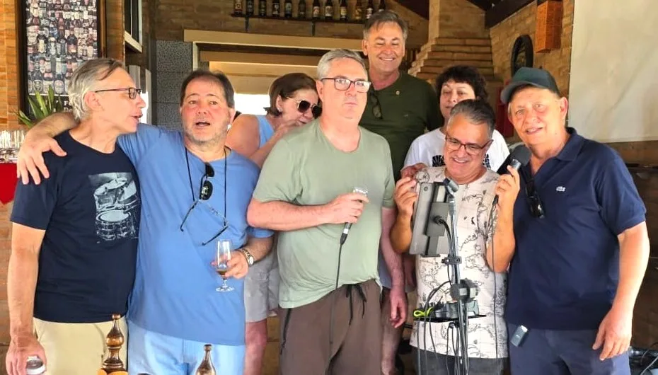
  Encontro de Locutores reúne profissionais do rádio e fortalece laços históricos na região