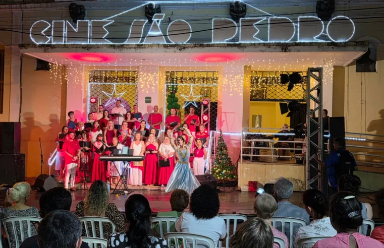 Coral Anjos e Vozes emociona Taquaritinga em espetáculo natalino no Centro Cultural São Pedro