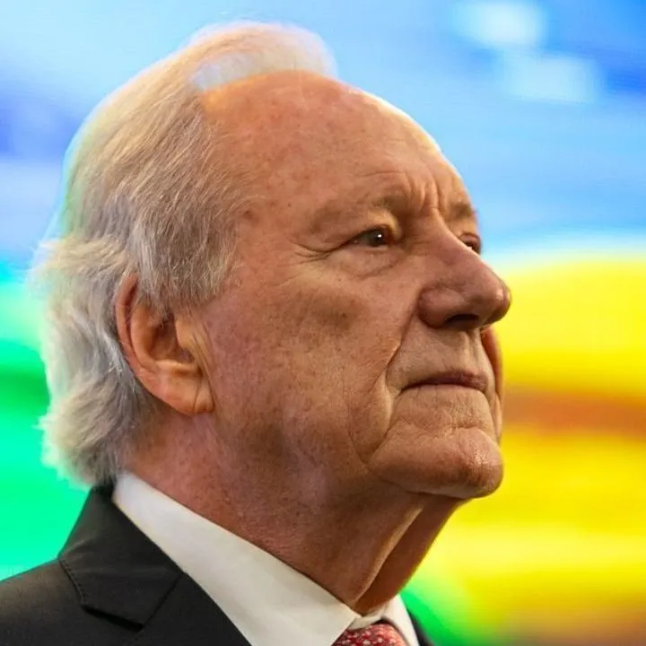 
  Lewandowski pede exoneração e afirma ter exercido ministério com “zelo e dignidade”
