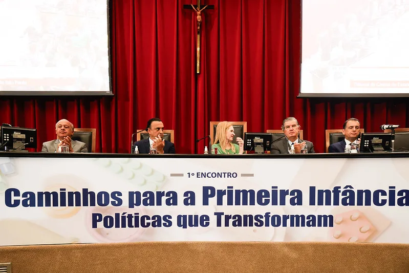 
  Dimas Ramalho participa de encontro sobre a Primeira Infância no TCESP