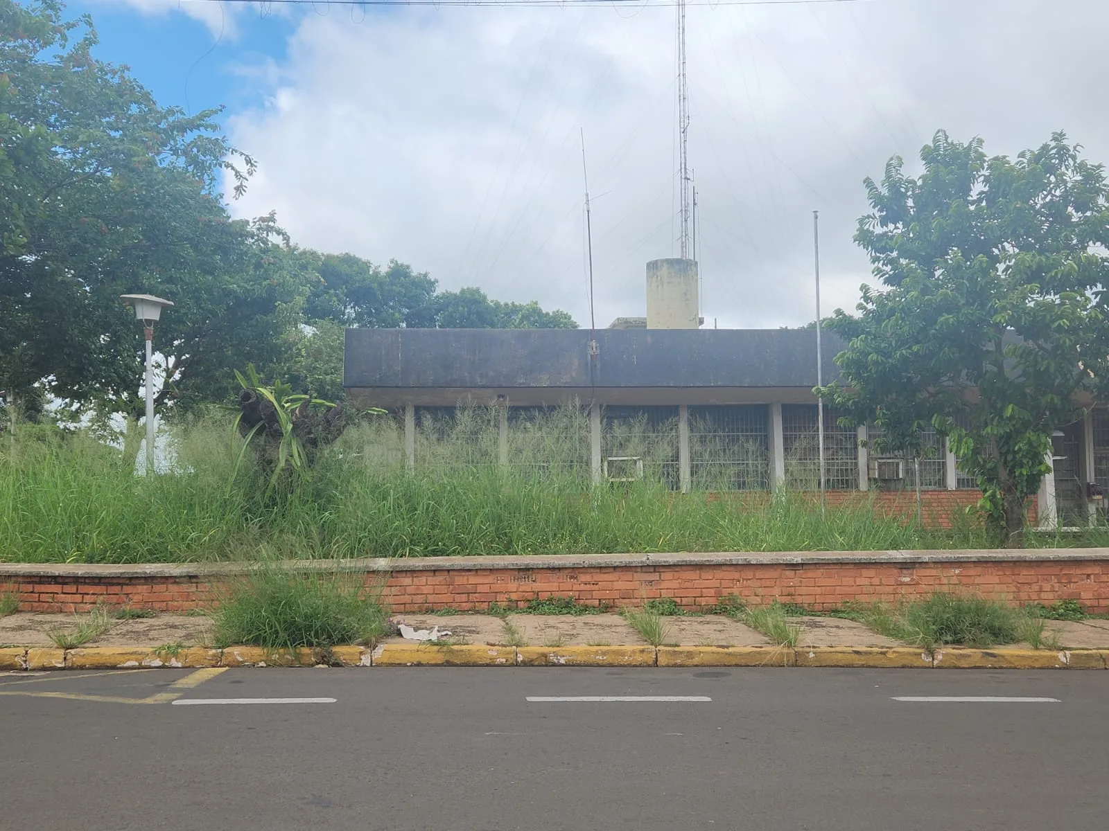 
  A cidade e o povo estão acima da gestão