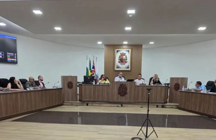 Câmara aprova novas regras para suplentes e multa solidária em Taquaritinga