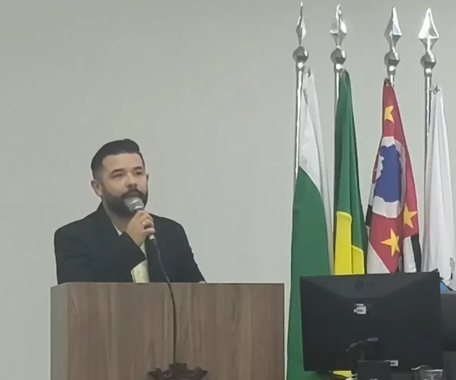 
  “Cadê a minha emenda de R$ 140 mil?”: vereador questiona sumiço de verba para equipamentos