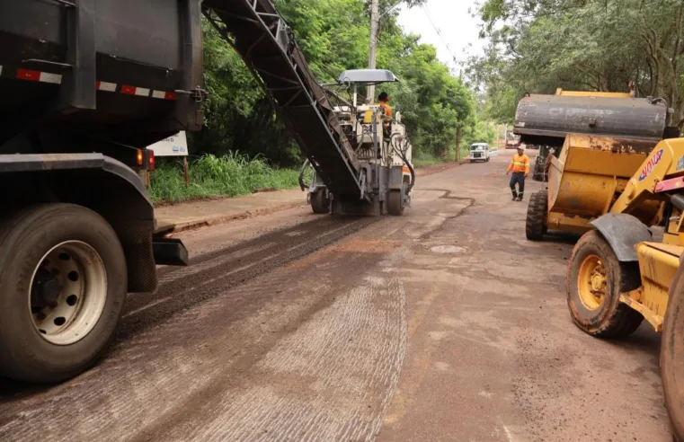 Prefeitura intensifica operação tapa-buracos e recapeamento em diversos bairros da cidade
