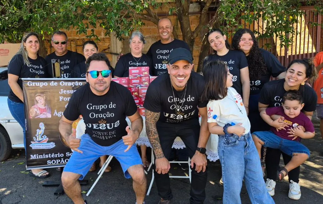 
  Páscoa Solidária leva alegria a crianças de bairros e projetos sociais
