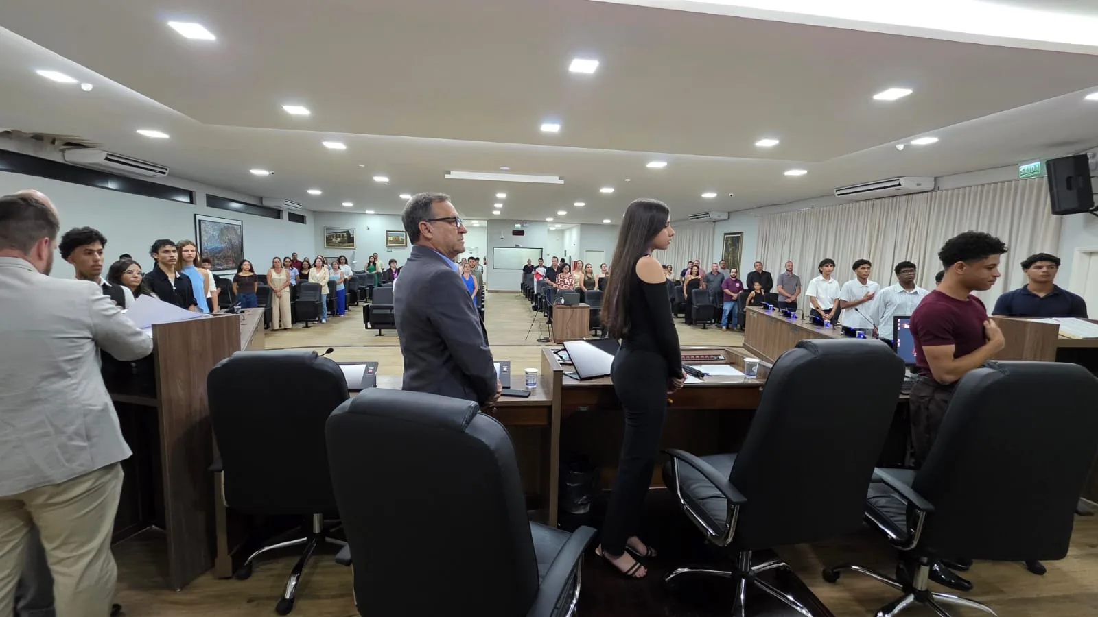 
  Parlamento Jovem toma posse e inicia nova fase de participação política em Taquaritinga