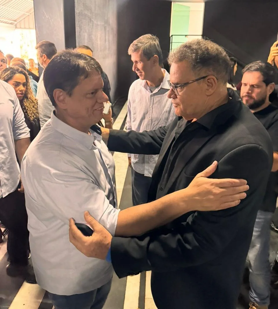 
  Comitiva do MDB participa de agenda de Tarcísio em Bauru