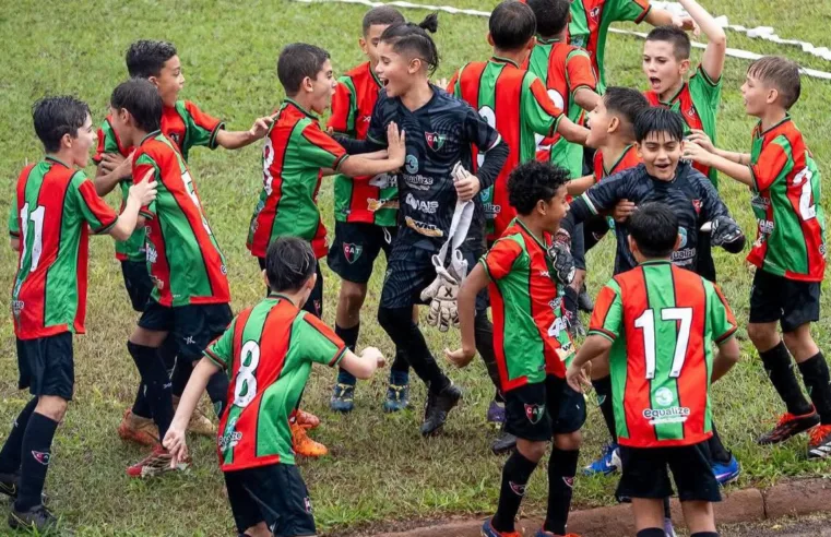 Categorias de base do CAT goleiam São Carlos e mantêm liderança no Paulista