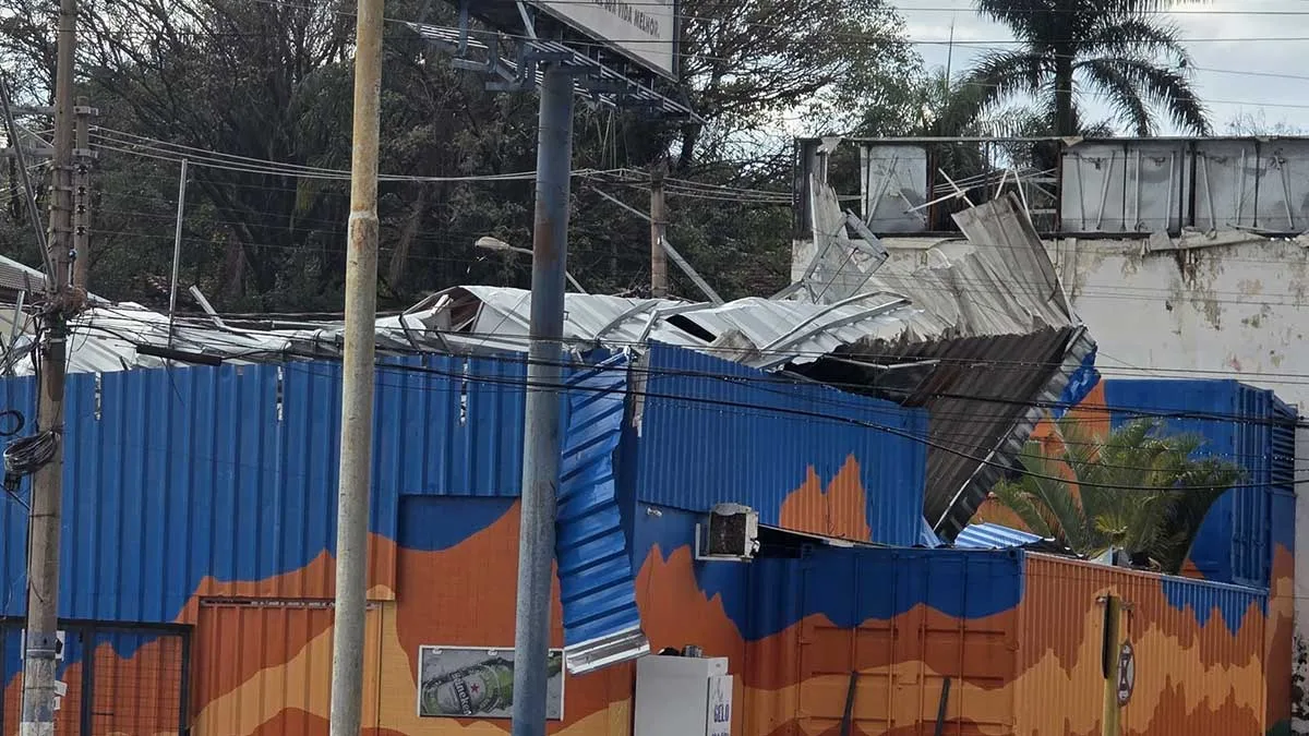 
  Tempestade devasta Taquaritinga: “Perdemos uma escola e várias estruturas”, diz prefeito Fúlvio