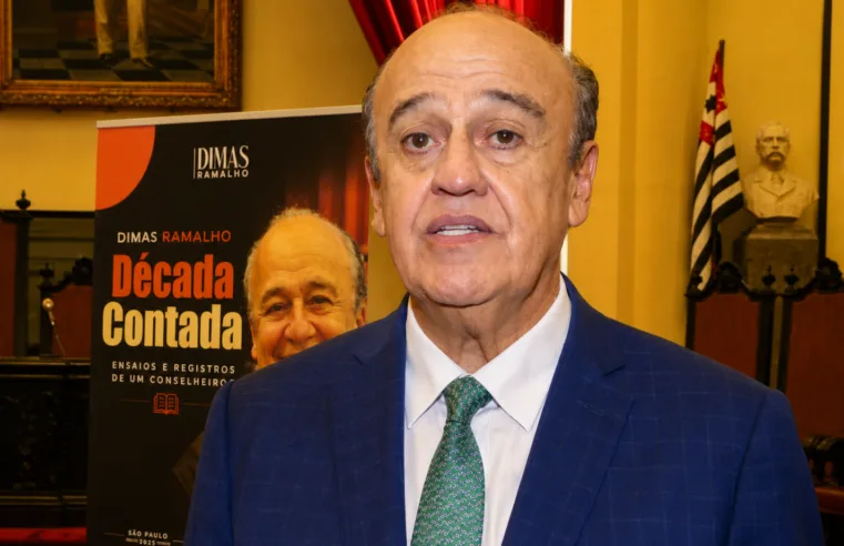 Dimas Ramalho lança livro com reflexões sobre democracia e controle público