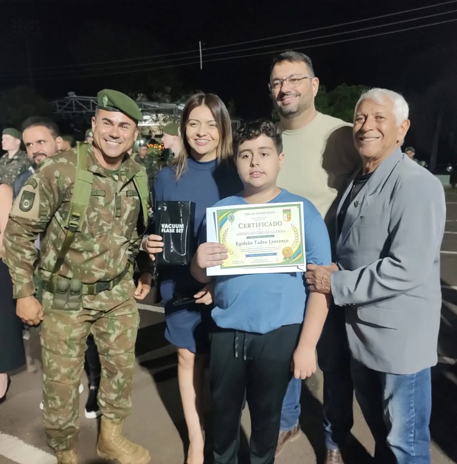 
  Egideão Lourenço é homenageado em comemoração ao Dia do Soldado