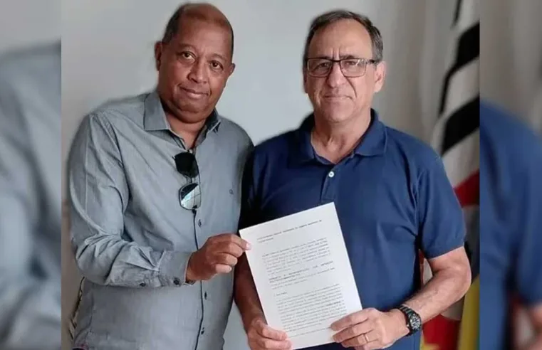 Ex-vereador Valmir Carrilho protocola pedido de cassação contra Fúlvio Zuppani