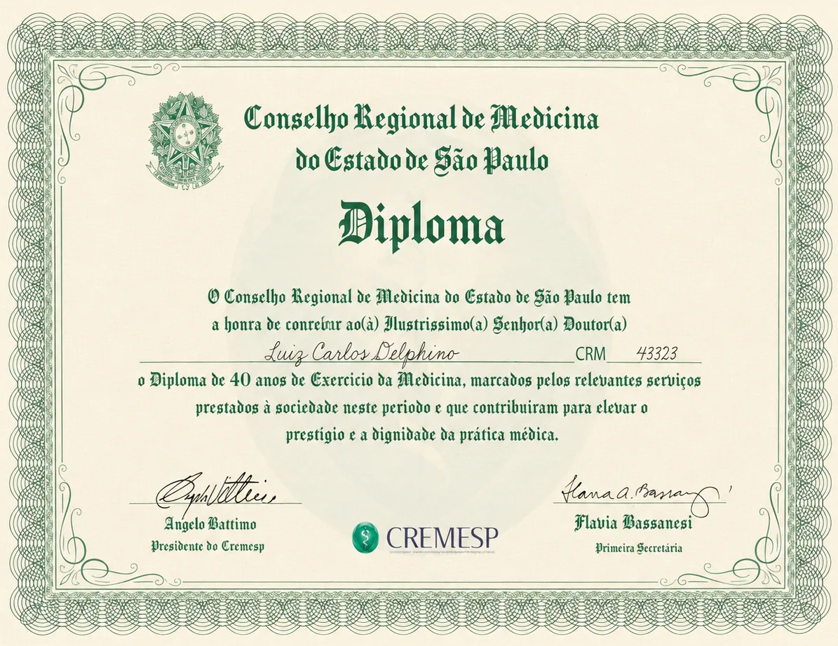
  Dr. Delphino recebe homenagem do Cremesp por 40 anos de Medicina