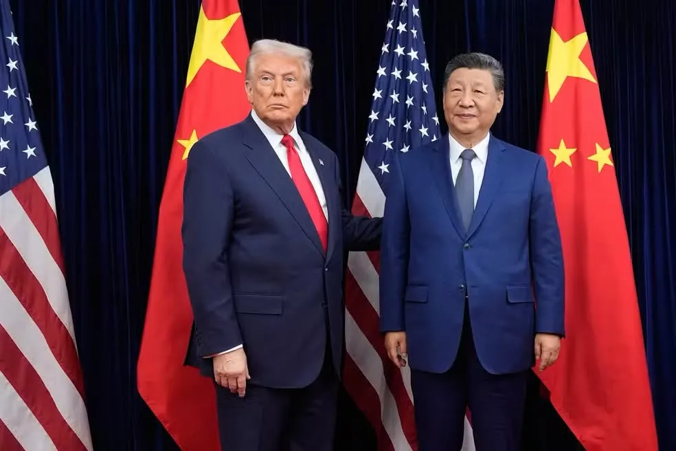 TRUMP QUER A GUERRA